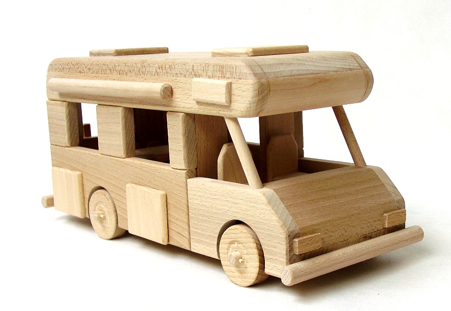 wooden-caravan
