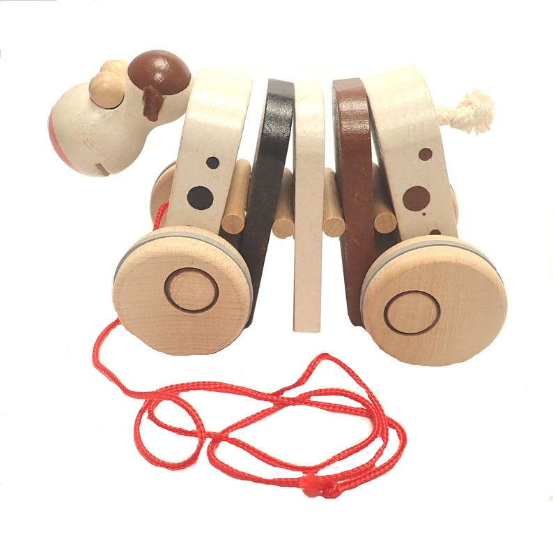 wooden-toys-wooden-pullout-toys-clapping-cow-czech-product