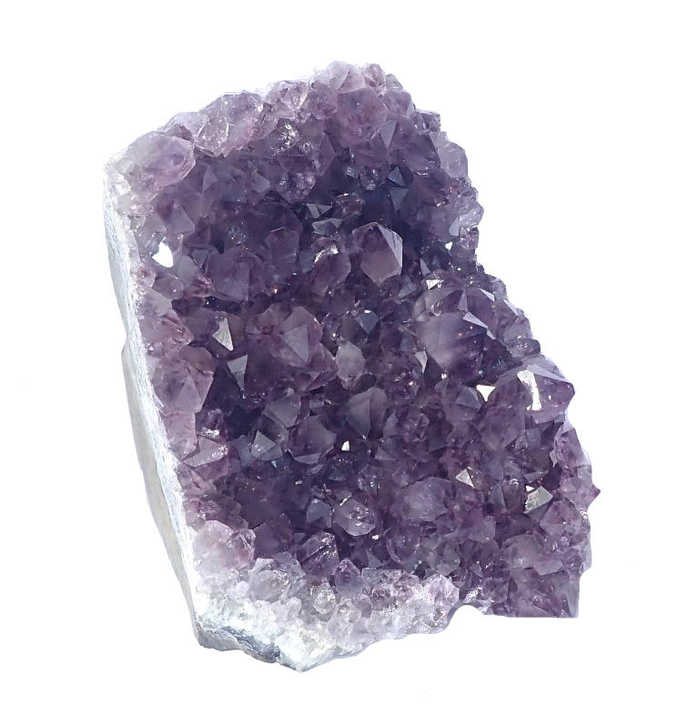 dekorace-z-mineralu-ametyst-druza-velke-krystaly
